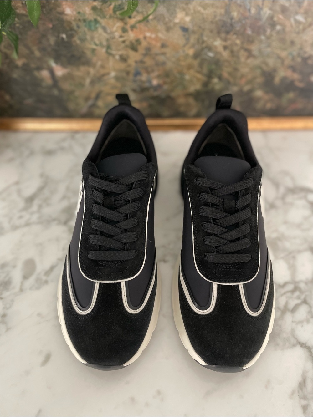 New Tory Burch Good Luck Sneakers Leather Suede Trainers Black & White Size 9.5 - Picture 3 of 10